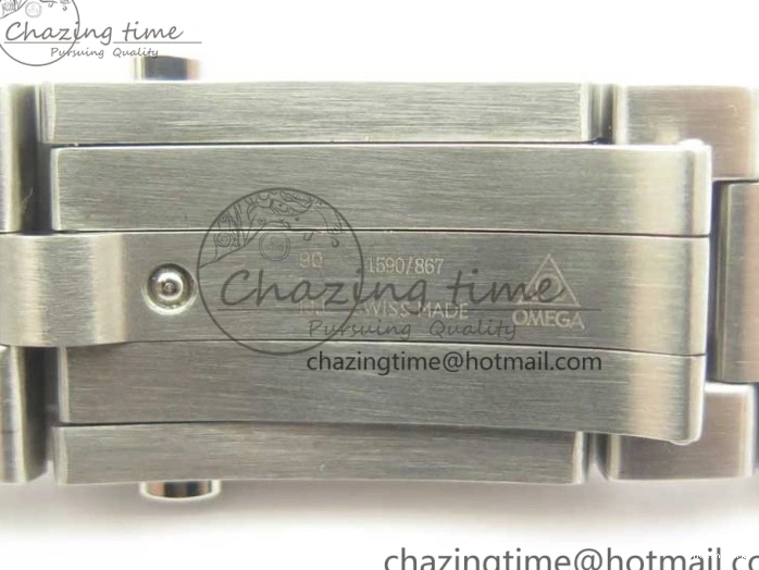 0428 Planet Ocean 2016 43.5mm SS Blue Bezel OM 1:1 Best Edition Blue Dial on SS Bracelet A8900 V WellDesigned 8029